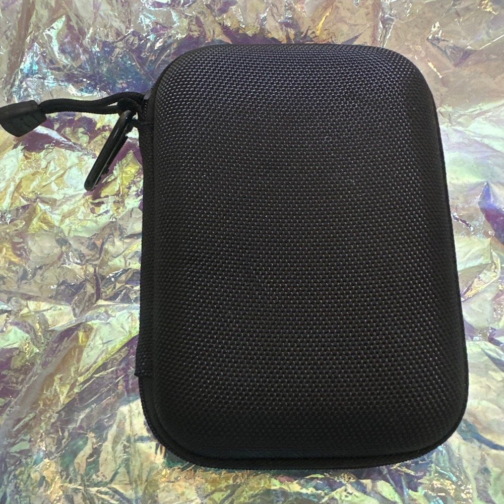 New Phone Accessory Travel Organizer with Carabiner, Black